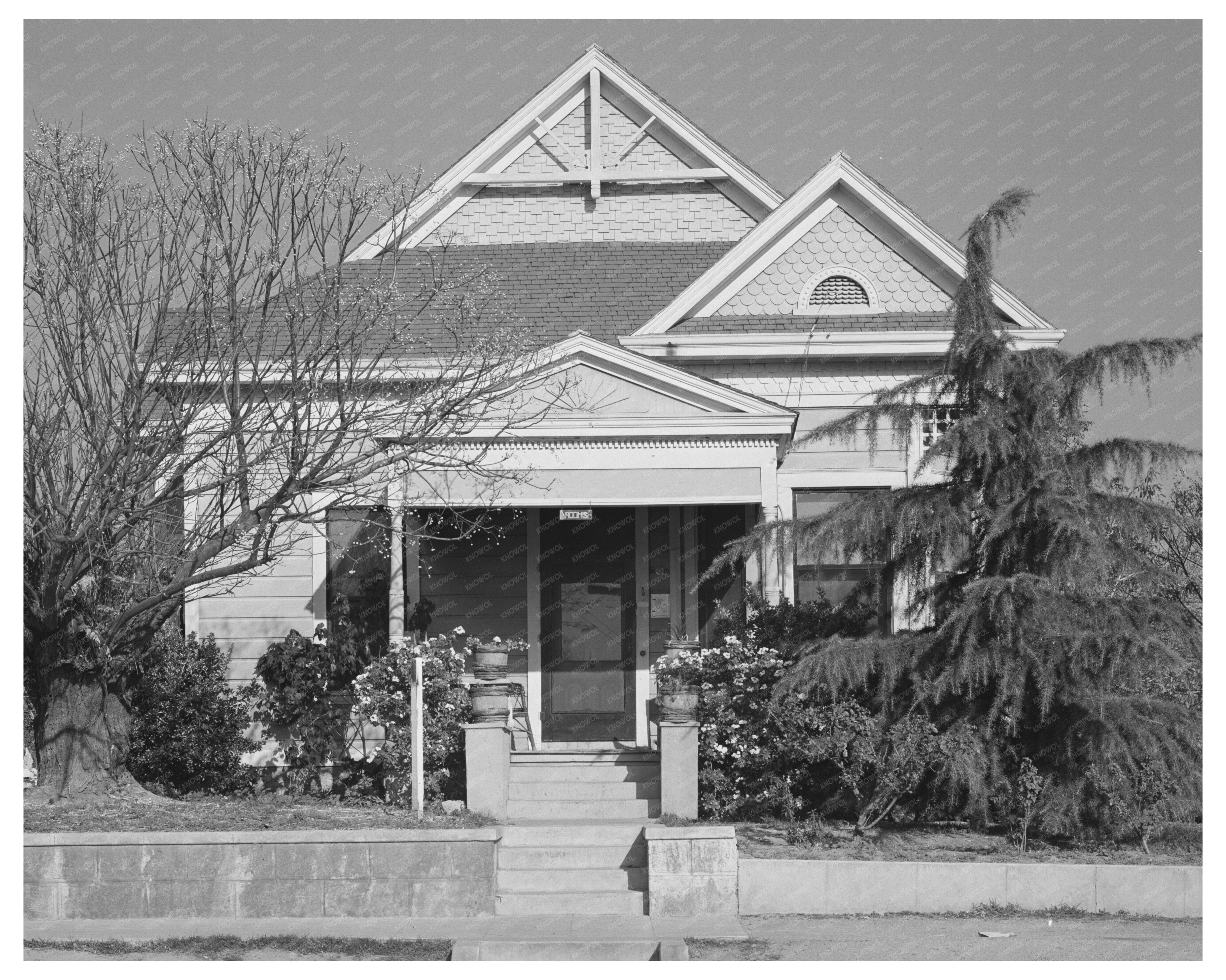 Vintage House in Loomis California December 1940