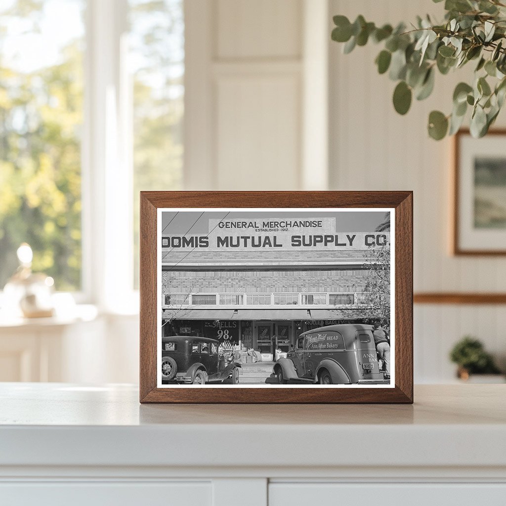 Vintage Store in Loomis California December 1940