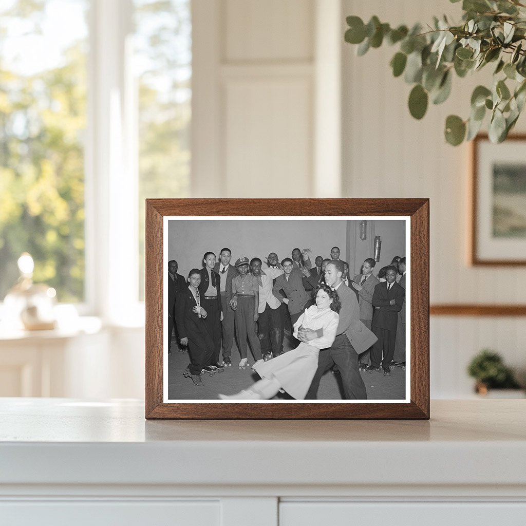 Vintage Roller Skating at Savoy Ballroom Chicago 1941