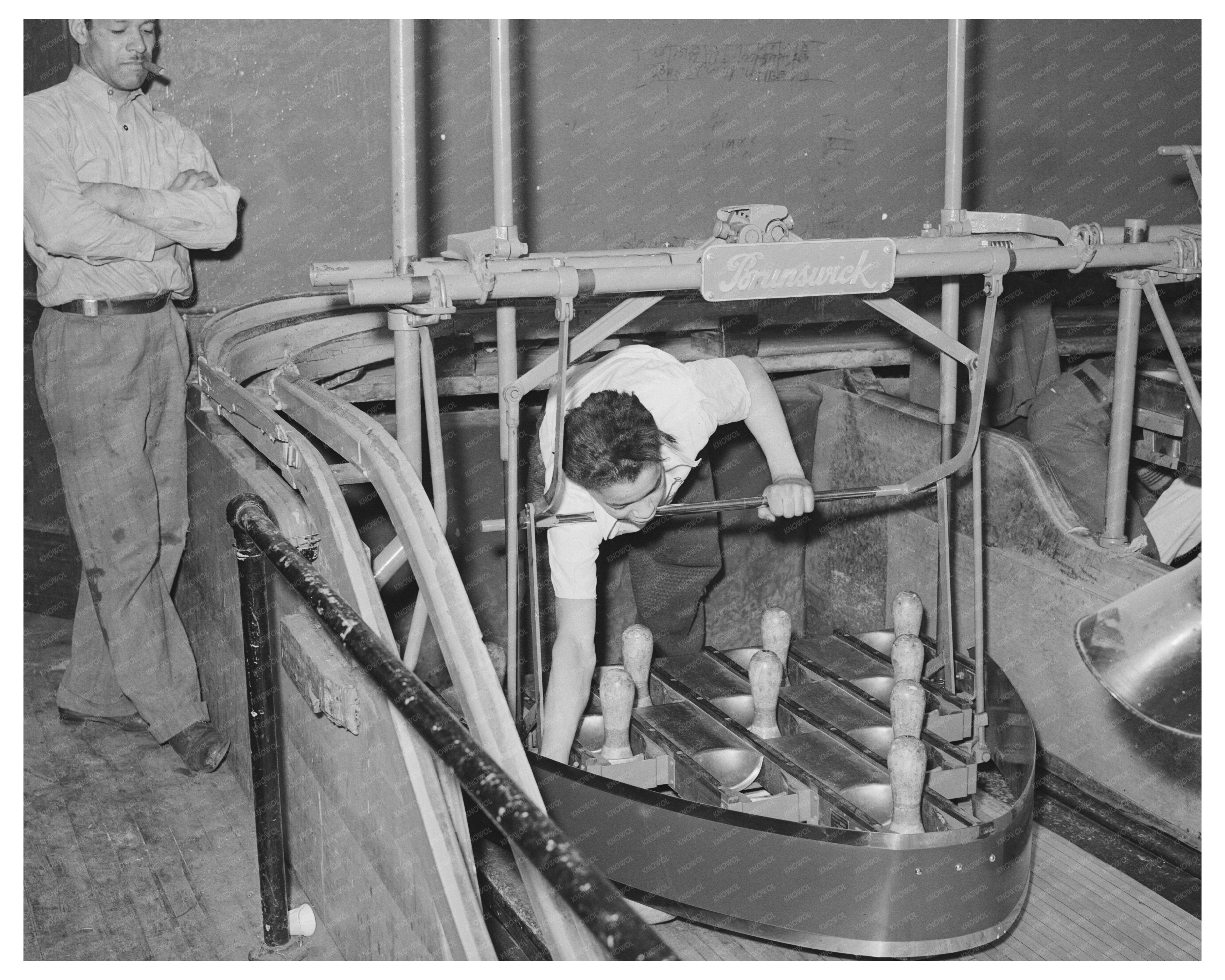 1941 Chicago Bowling Alley African American Community Scene