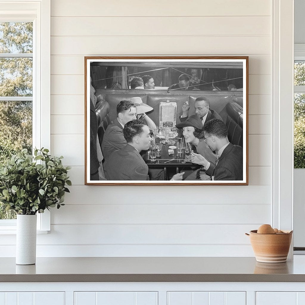 Chicago Tavern Booth April 1941 FSA OWI Collection