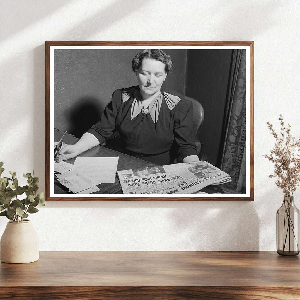 Chicago Defender Publisher April 1941 Vintage Photograph