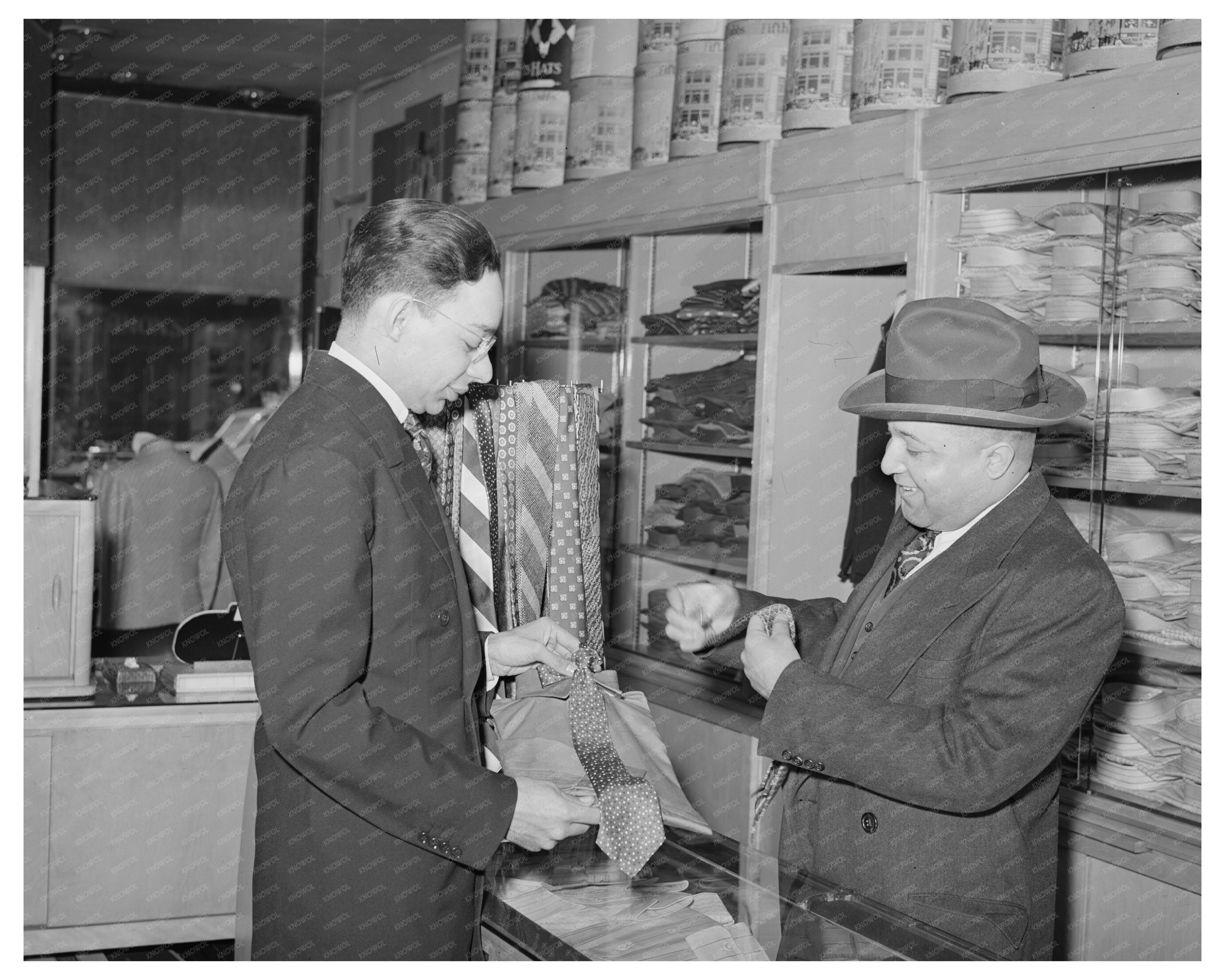 Mens Shop on 47th Street Chicago April 1941