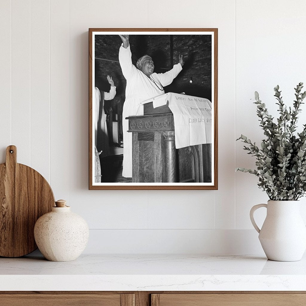Pentecostal Pastor in Chicago April 1941 Vintage Photo