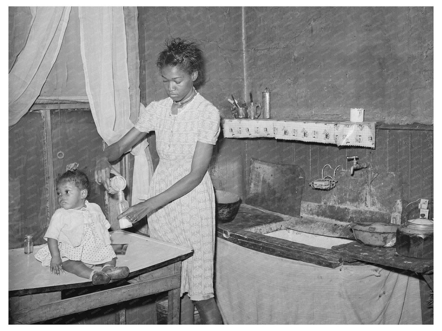 Vintage Kitchen Scene Chicago April 1941 FSA Collection