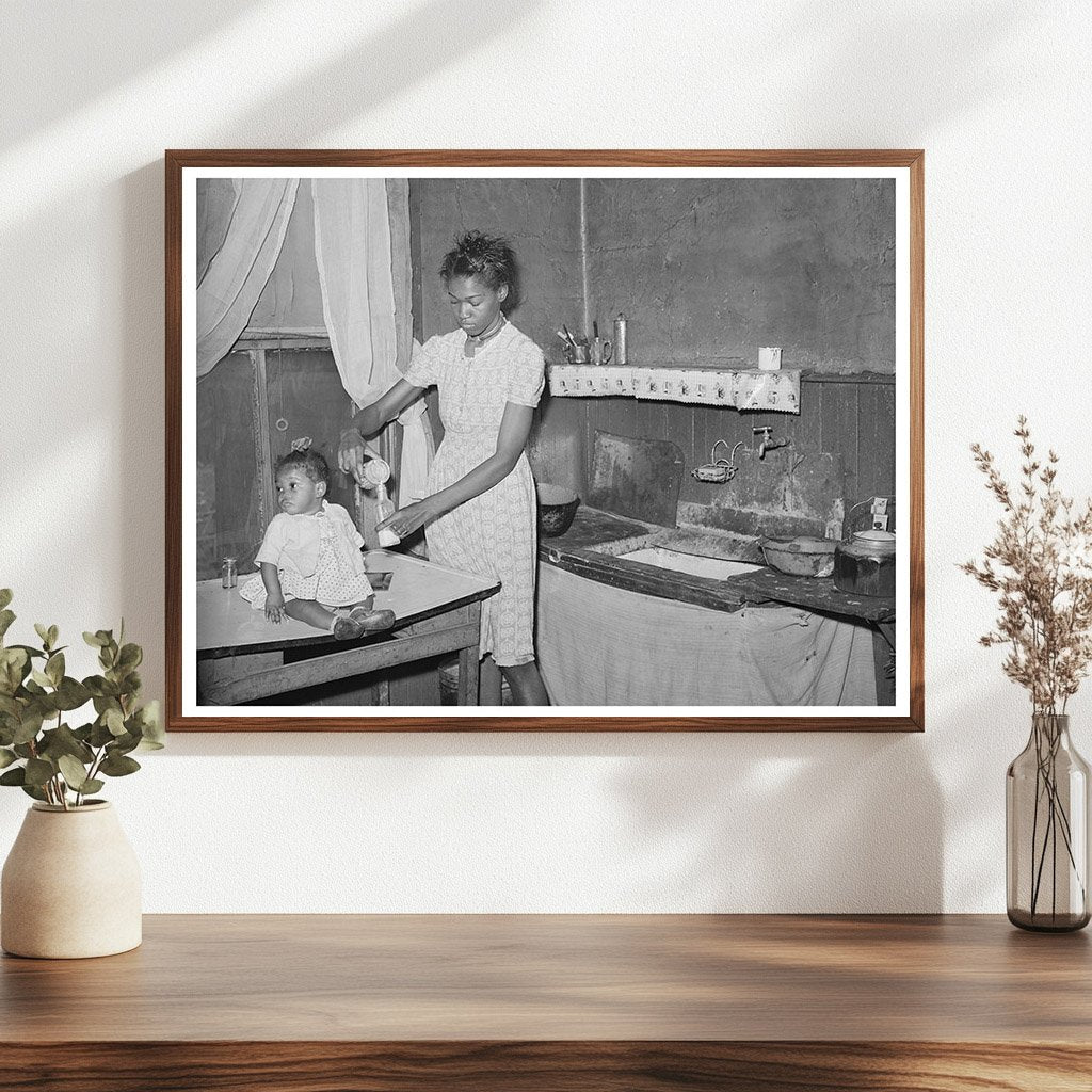 Vintage Kitchen Scene Chicago April 1941 FSA Collection