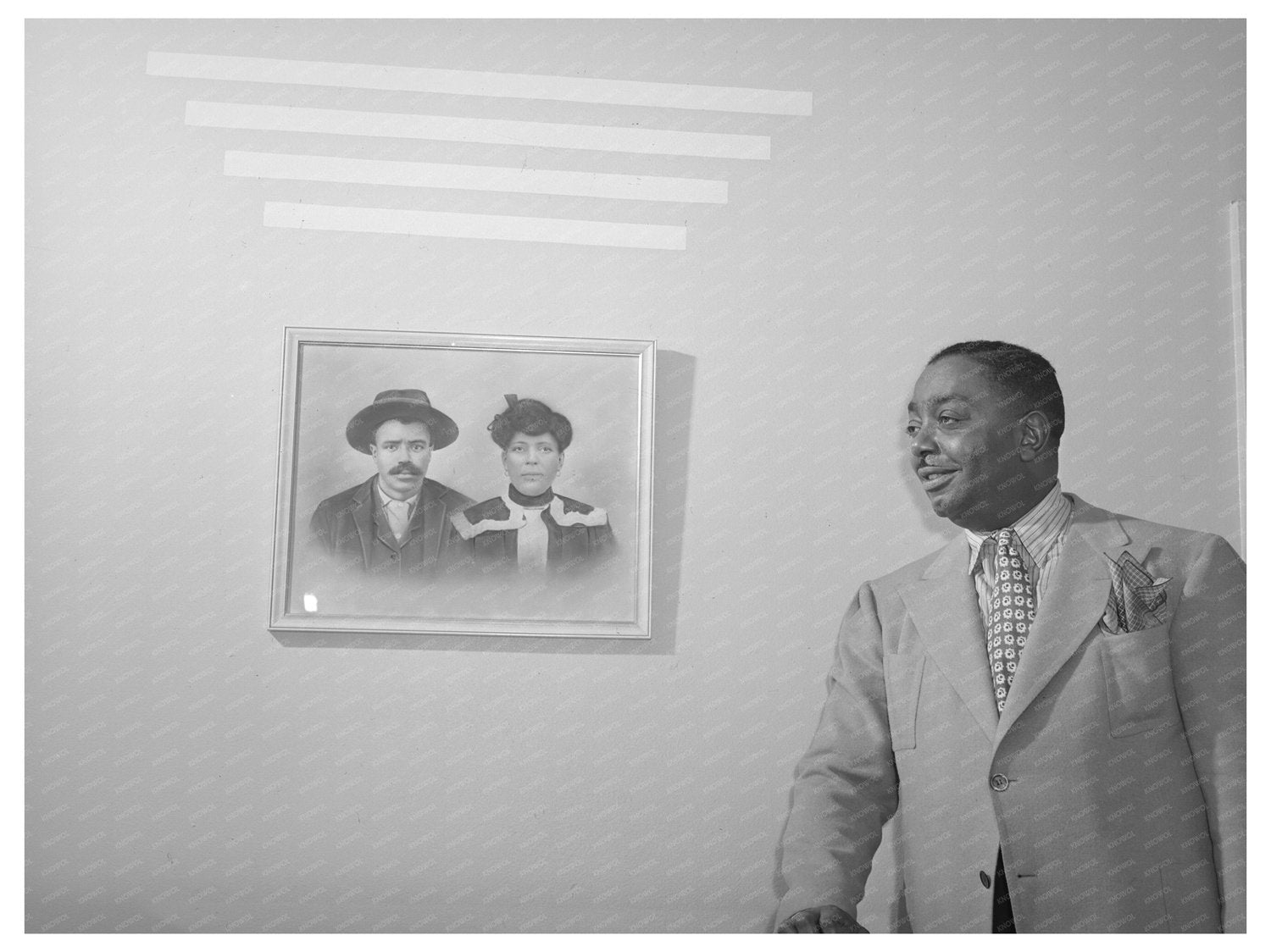 Chicago Family Portrait April 1941 Vintage Photograph