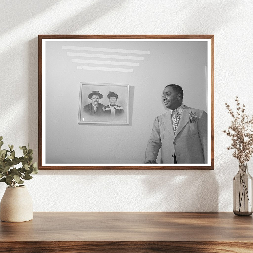 Chicago Family Portrait April 1941 Vintage Photograph