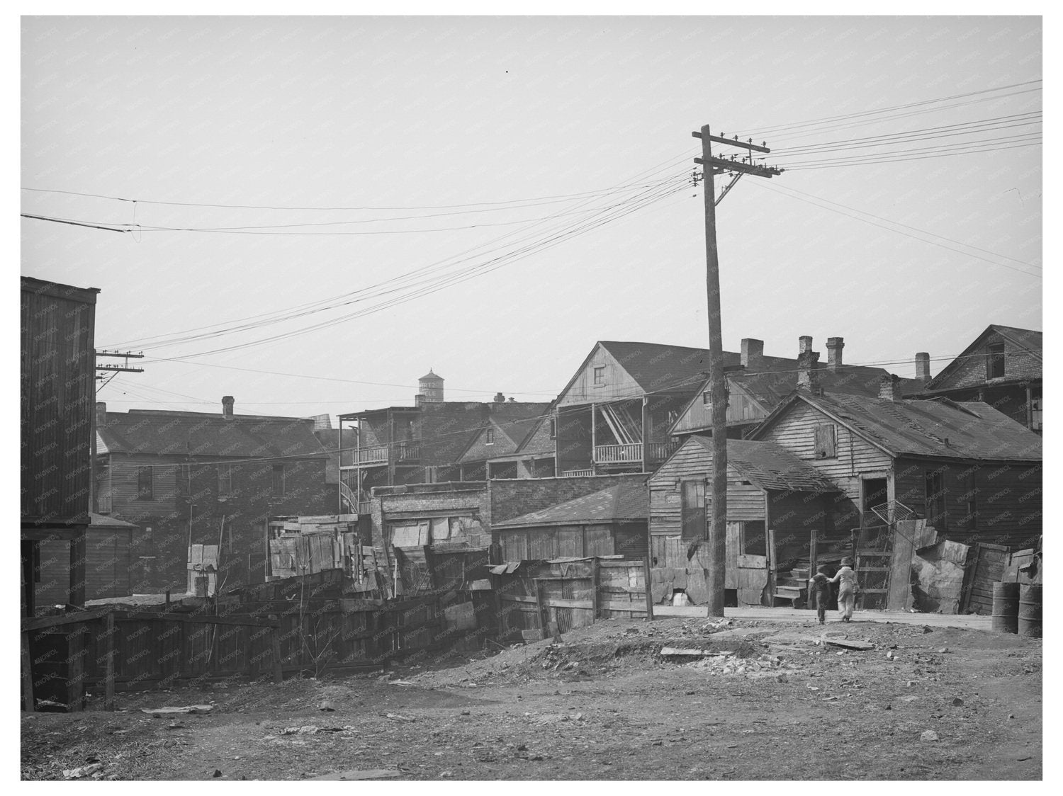Chicago Residential Scene April 1941 FSA/OWI Collection