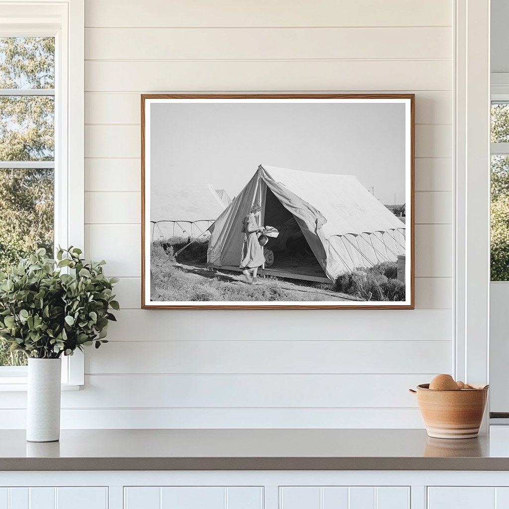 Farm Workers Wife at Migratory Labor Camp Wilder Idaho 1941