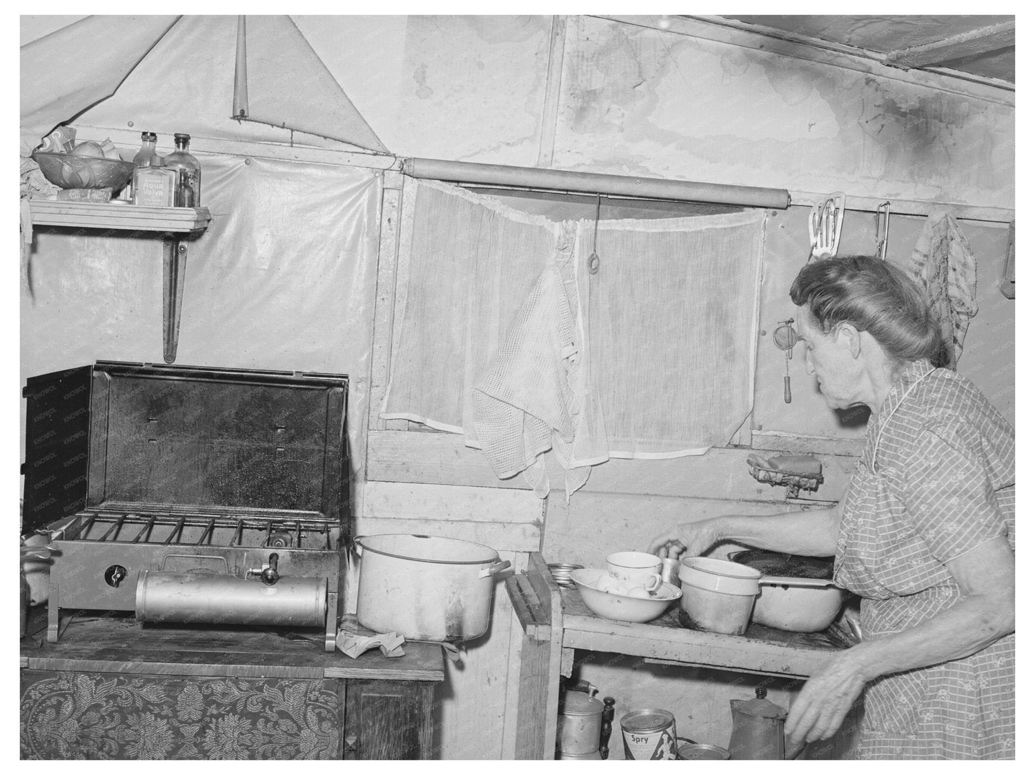 San Diego Shack House Interior May 1941