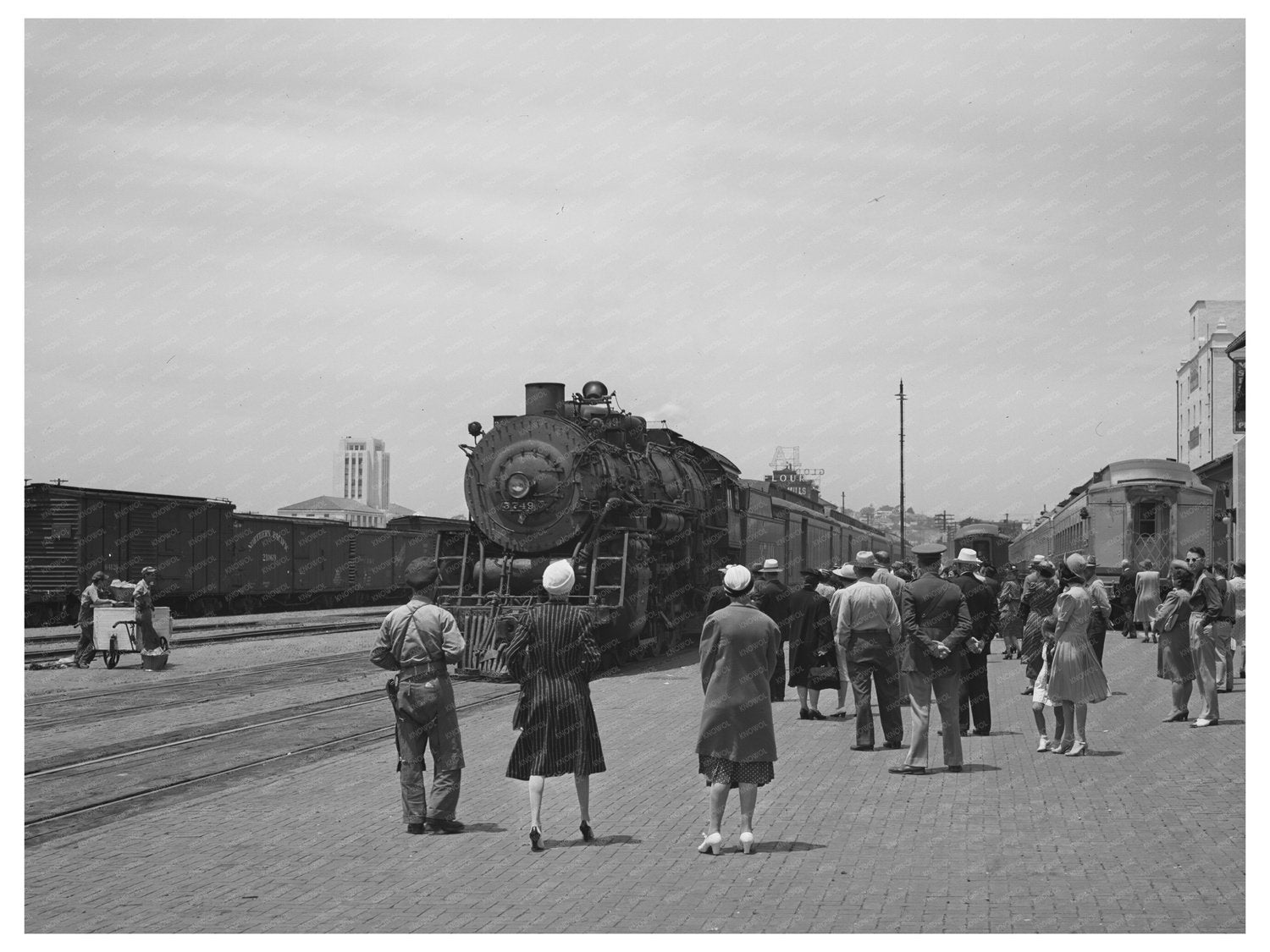 San Diego Railroad Station June 1941 Busy Scene