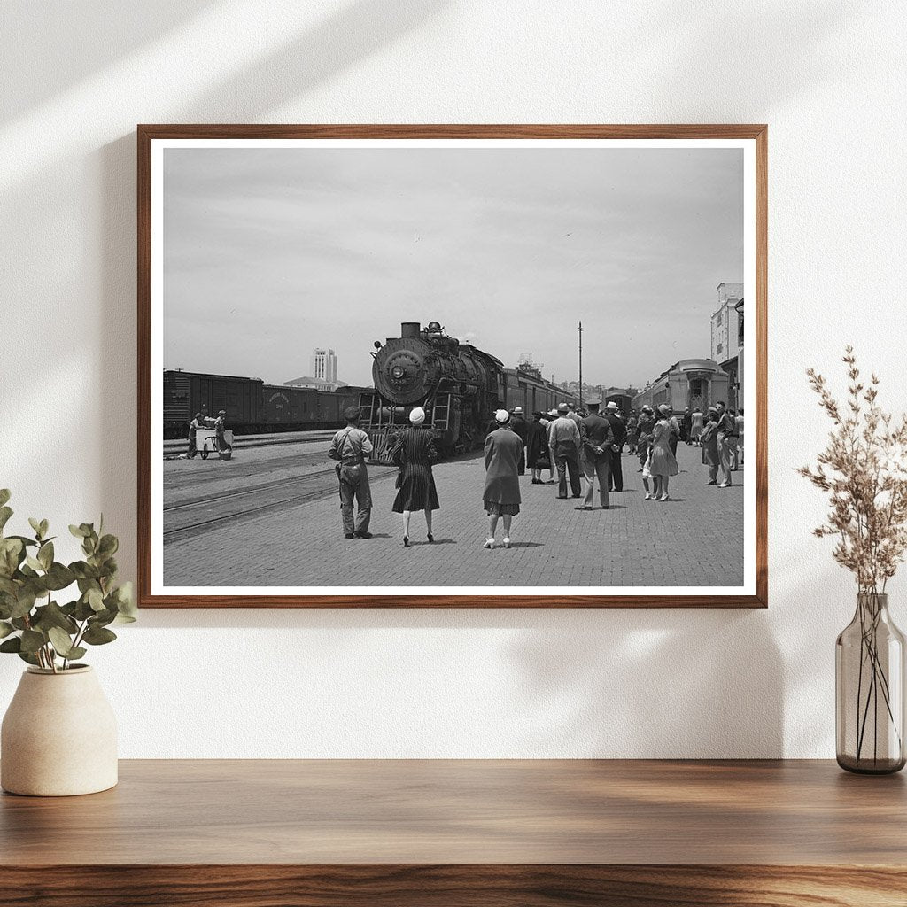 San Diego Railroad Station June 1941 Busy Scene
