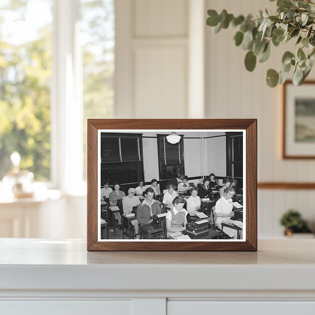 1941 Vintage Typing Class at San Diego Vocational School