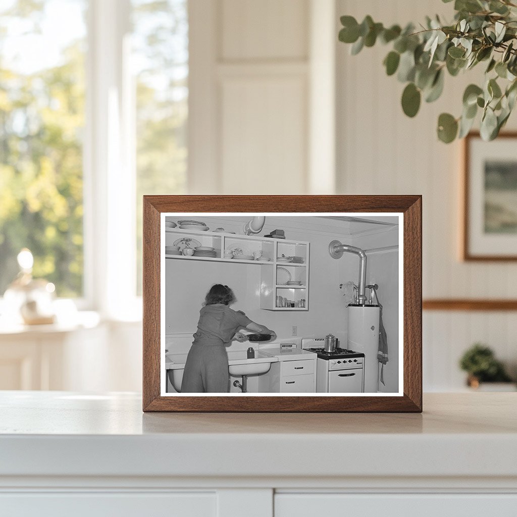 Navy Defense Housing Daily Life San Diego 1944