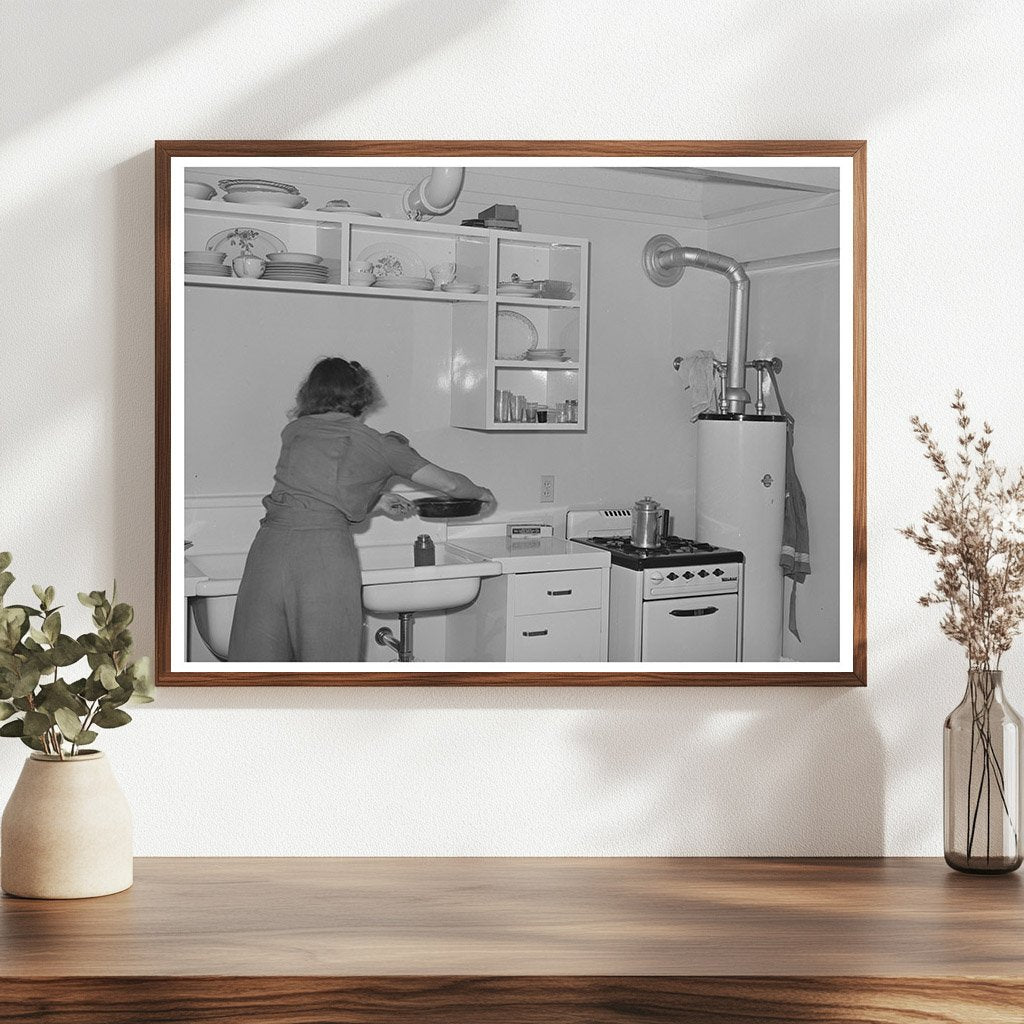 Navy Defense Housing Daily Life San Diego 1944