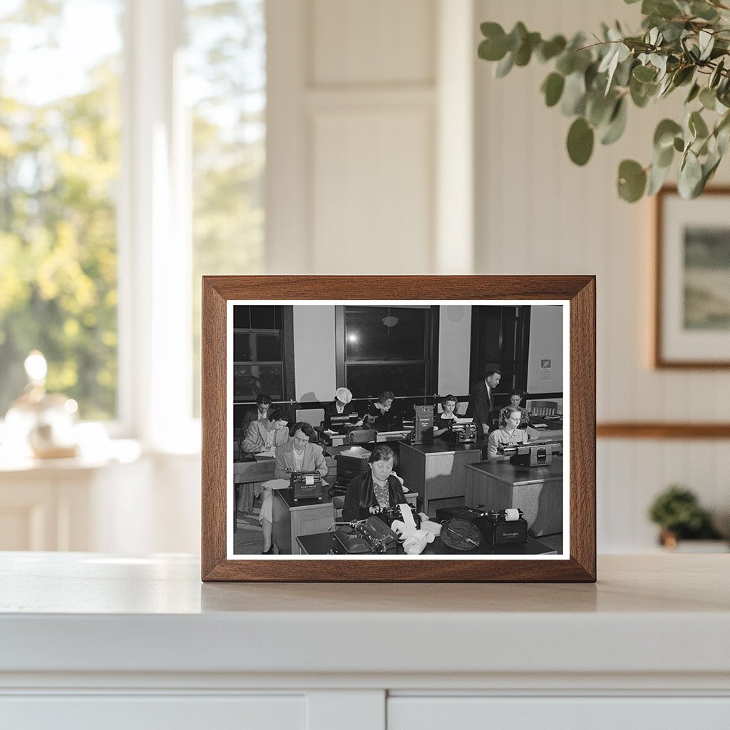 San Diego Vocational School Office Training June 1941