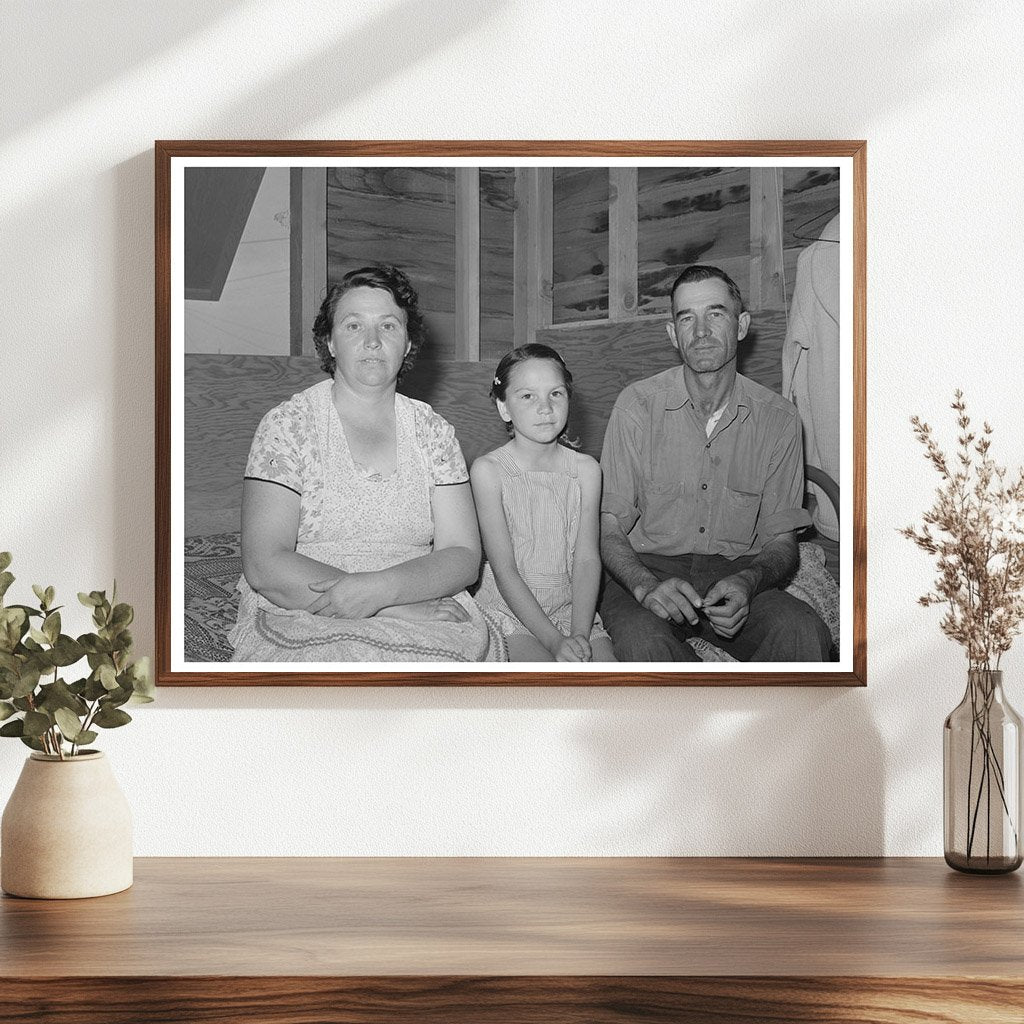 1941 Vintage Photo of Migratory Farm Worker Family in Idaho
