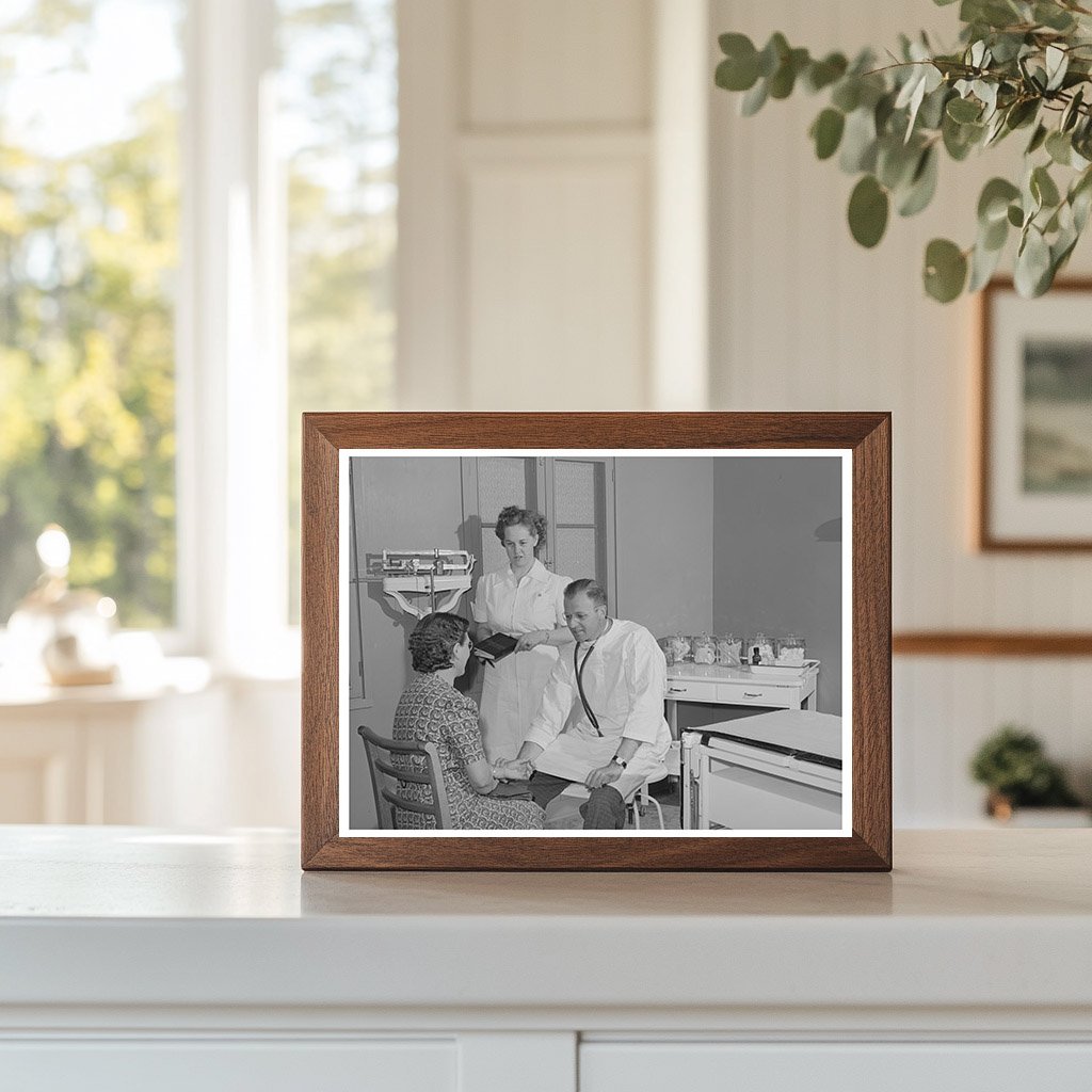Doctor and Nurse Aid Patient in Caldwell Idaho 1941