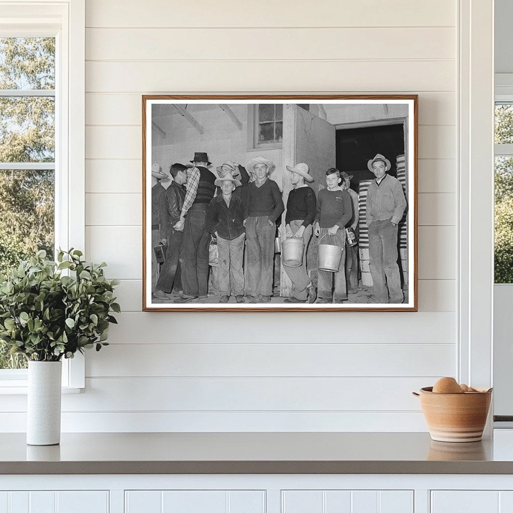 High School Boys Picking Peas Canyon County Idaho 1941