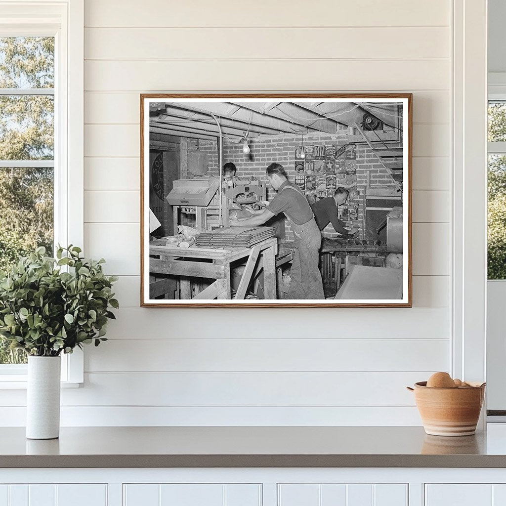 Lettuce Packing Plant in Canyon County Idaho June 1941