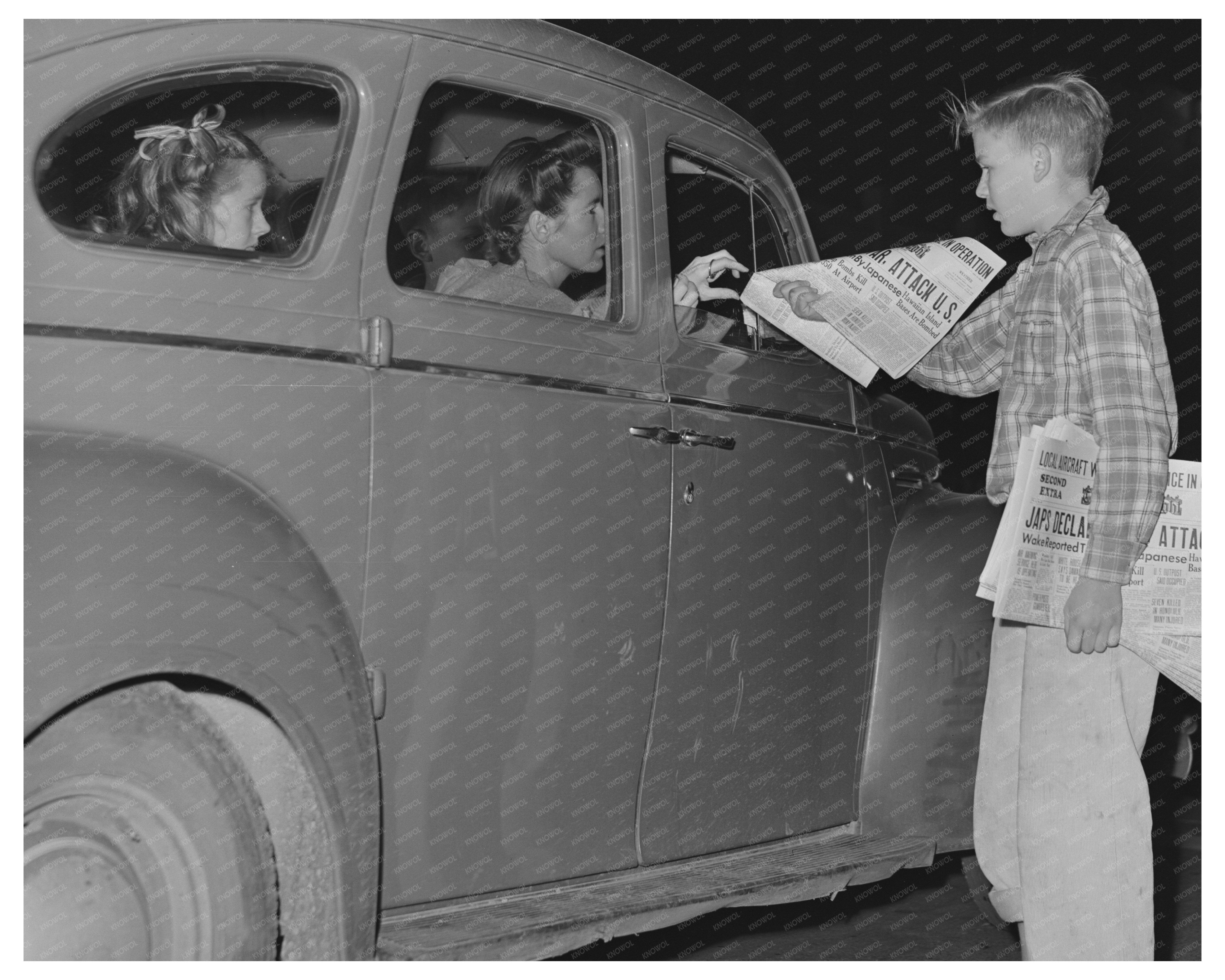 Redding California Newspaper Extra December 1941 Image