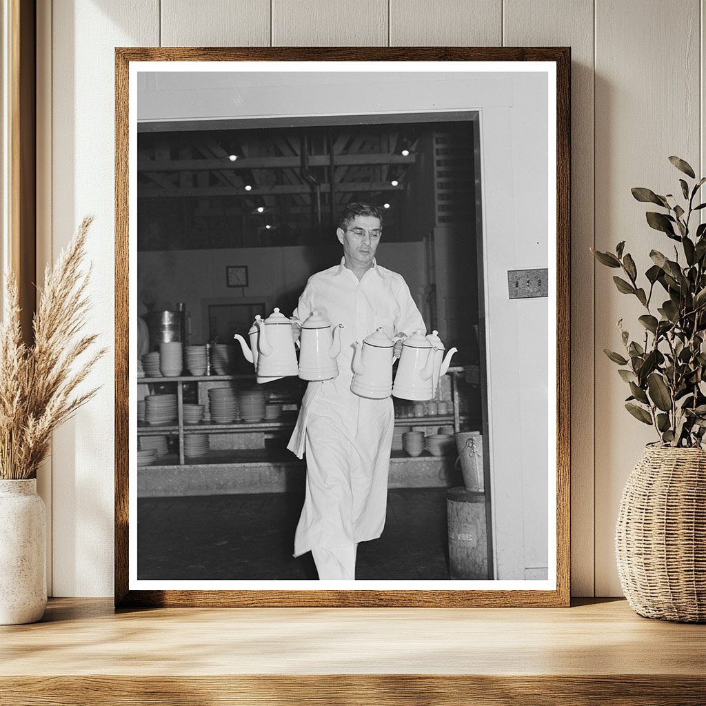 Shasta Dam Commissary Workers December 1941 Image