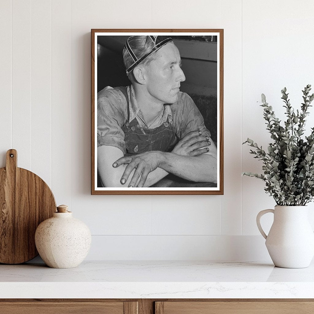 Vintage Olive Oil Production in Lindsay California 1942