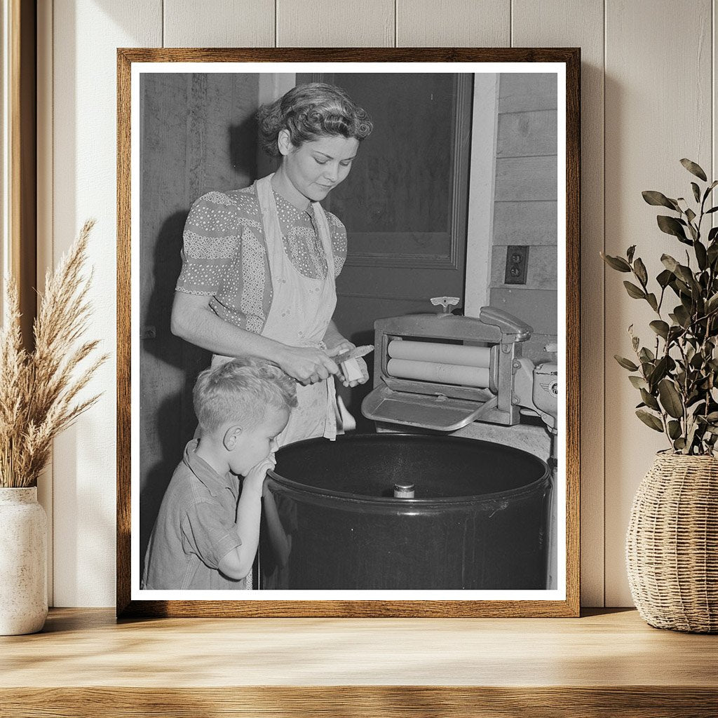 Farm Workers in Woodville California 1942