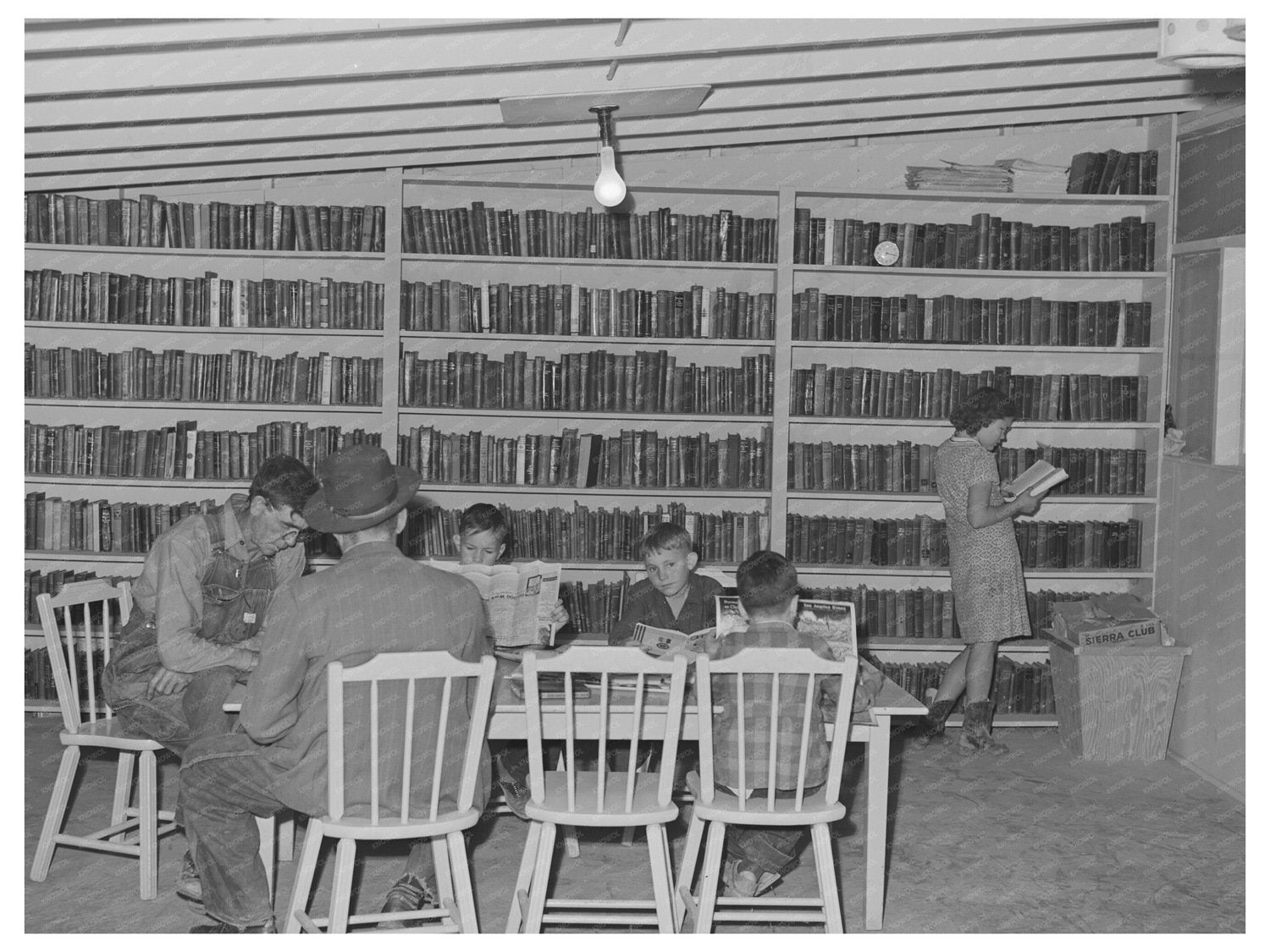 Yuma Arizona Library for Farm Families March 1942