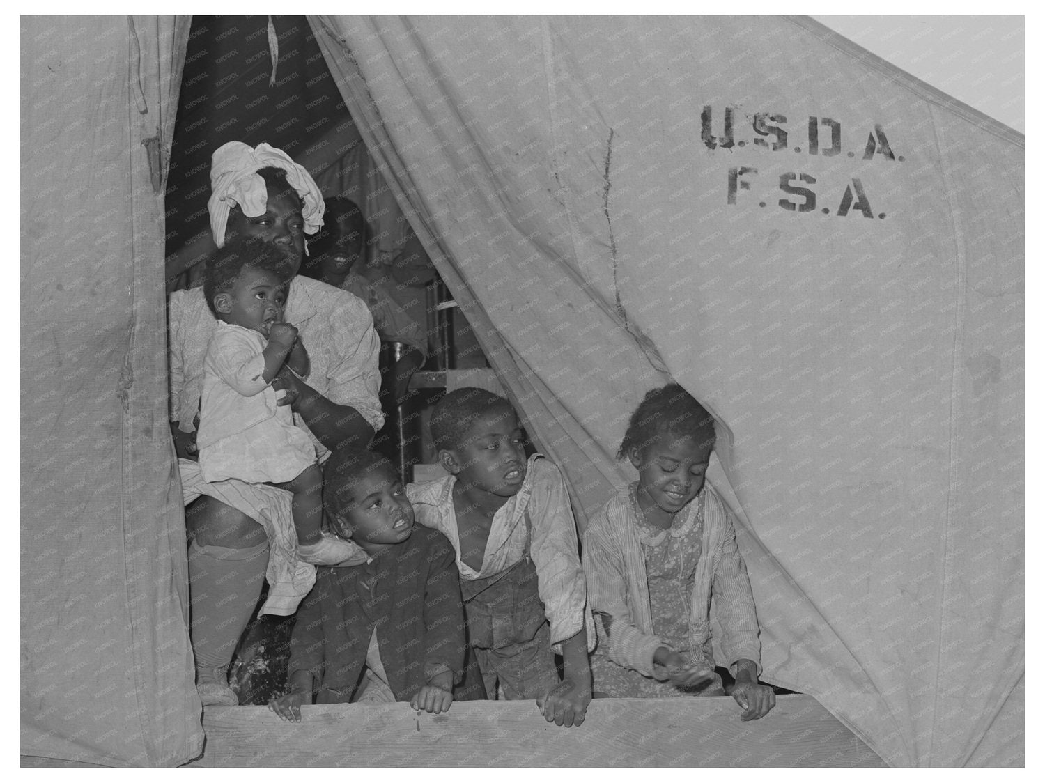 1942 Farm Workers Family in Mobile Unit Arizona
