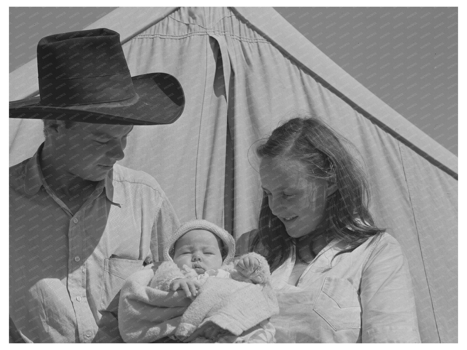 Farm Workers in FSA Mobile Unit Friendly Corners Arizona 1942