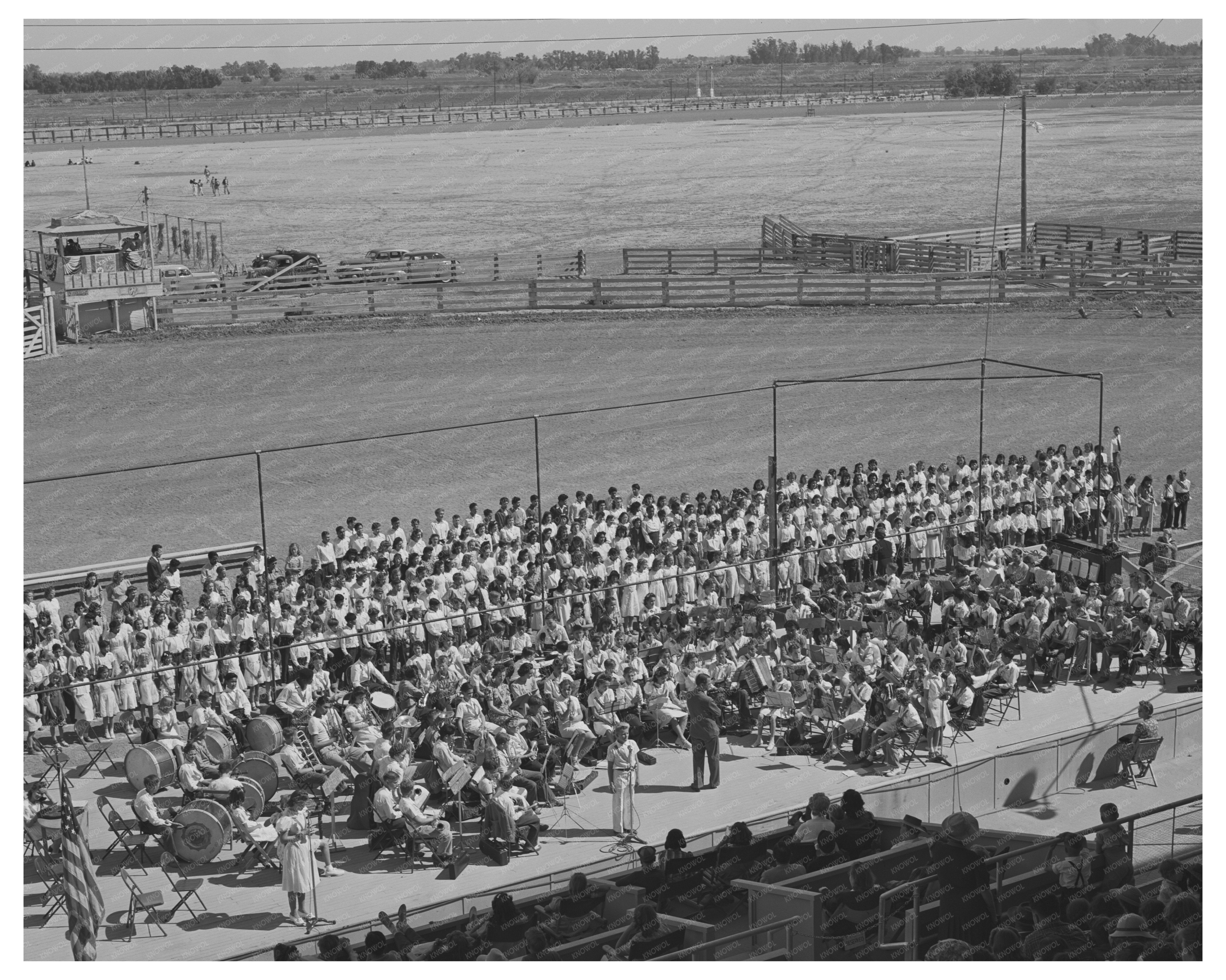 Victory Chorus Performance by Schoolchildren March 1942