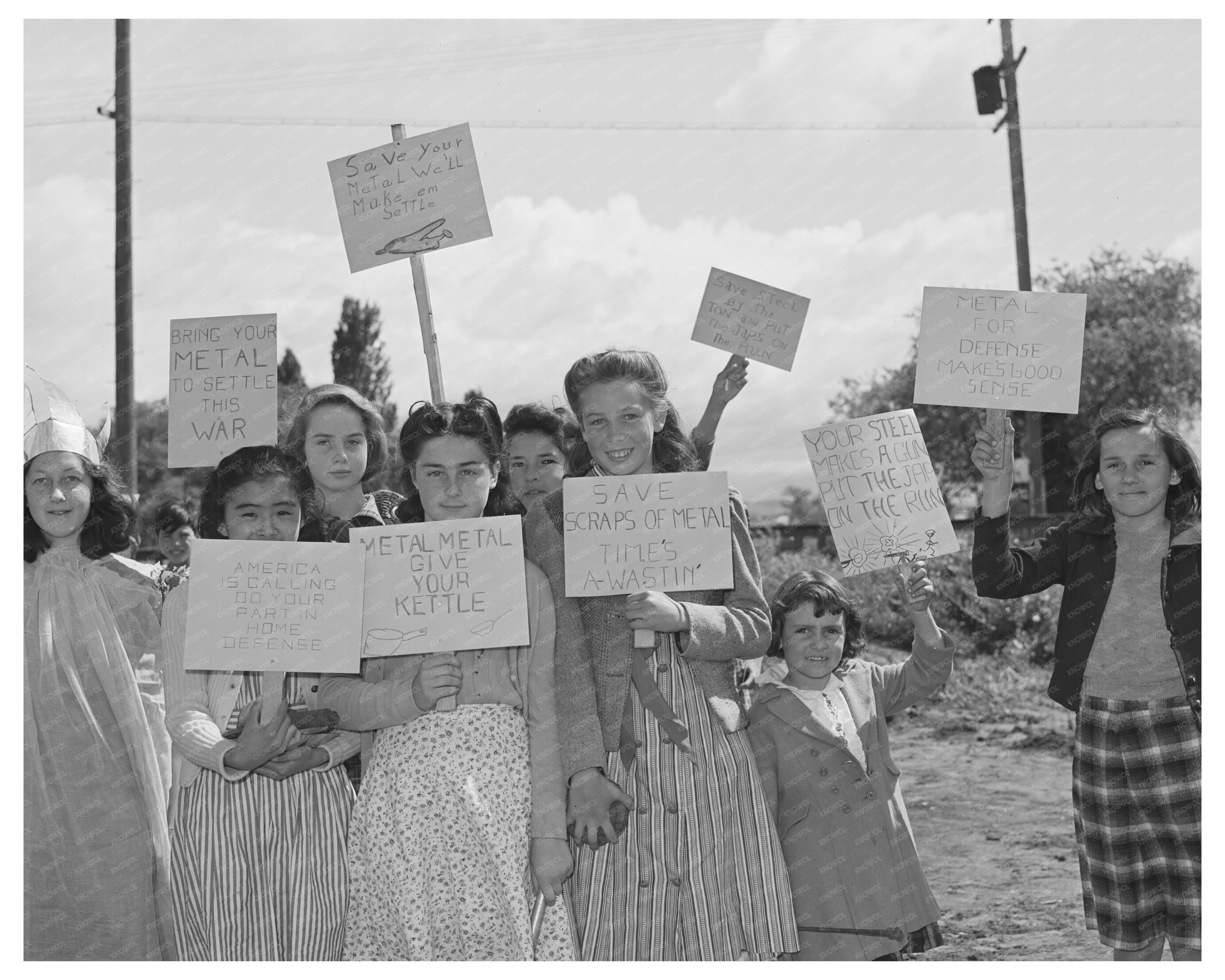 Schoolchildren Gather Scrap Metal in San Juan Bautista 1942