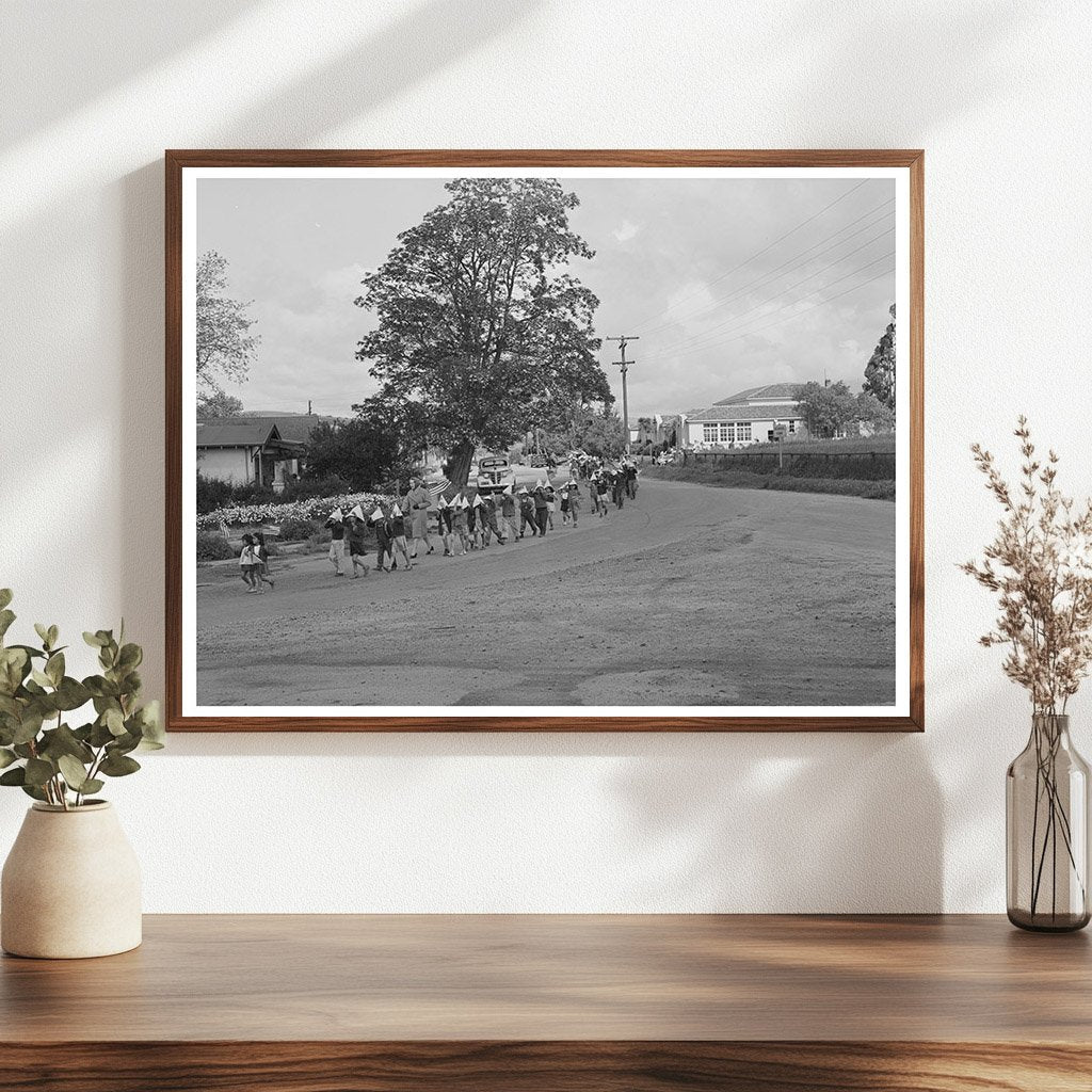 San Juan Bautista Schoolchildren Parade for WWII Efforts 1942
