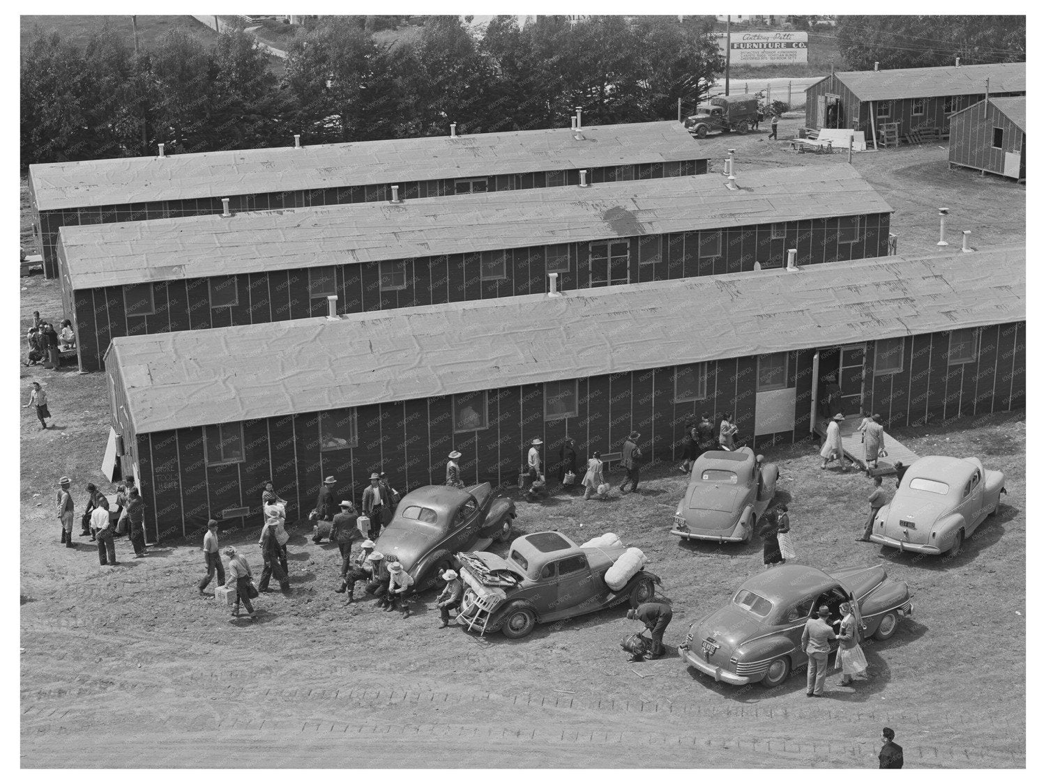 Japanese-Americans Arriving in Salinas May 1942