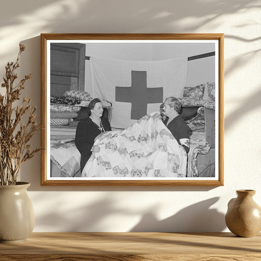 Housewife with Red Cross Quilts Turlock California May 1942