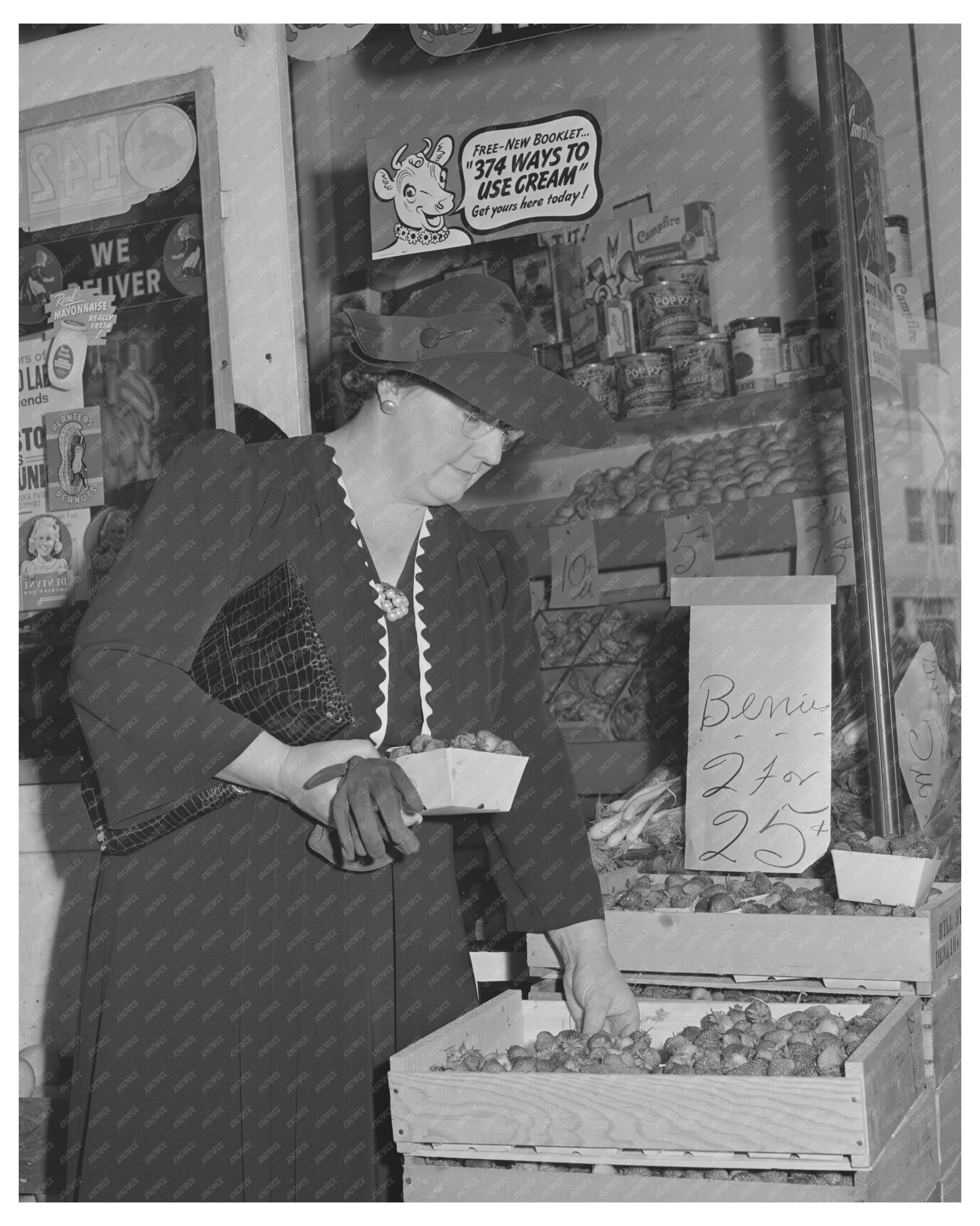 1942 Housewife Compares Grocery Prices in Turlock California