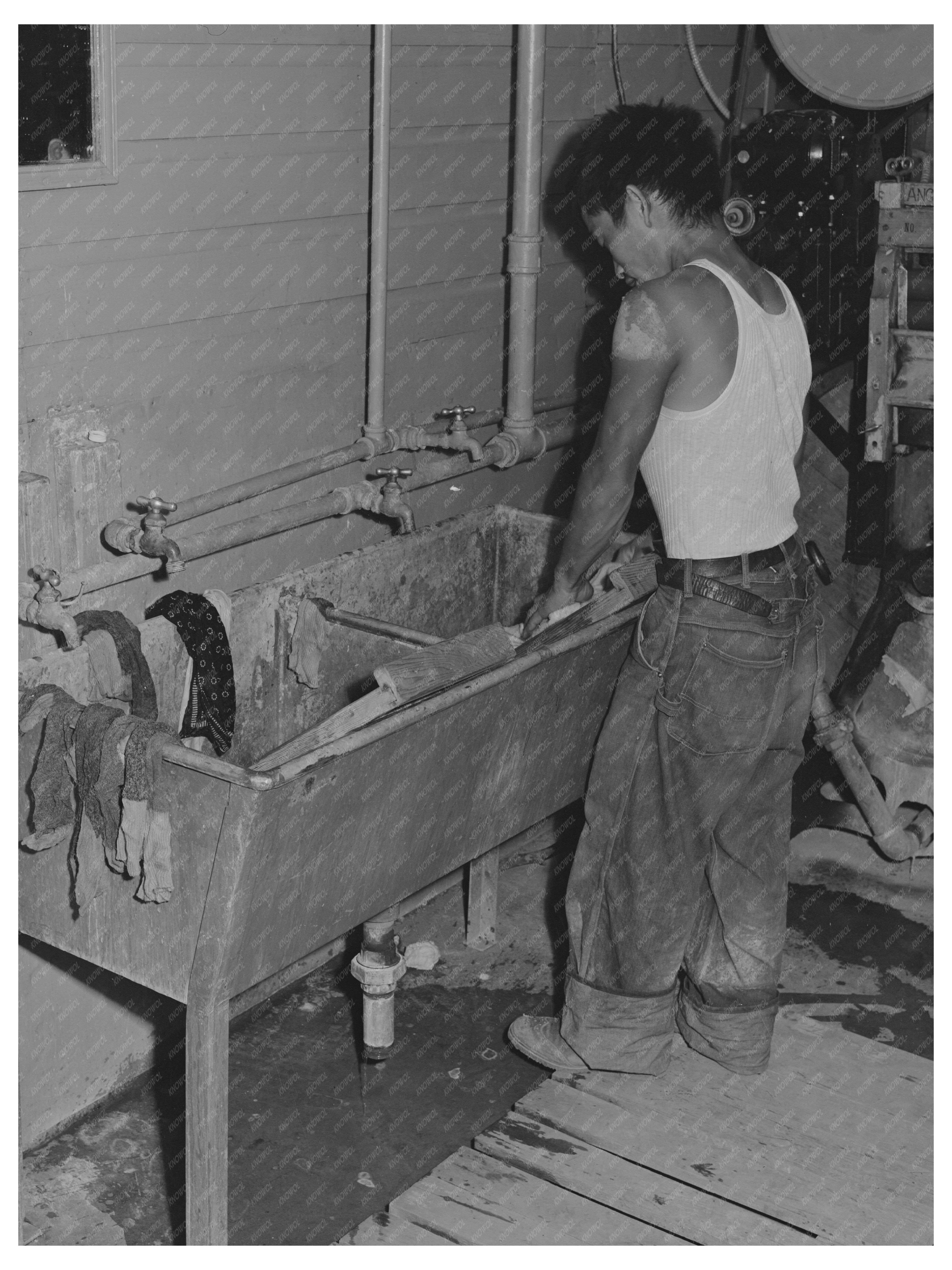 Japanese Americans Leaving CCC Camp Rupert Idaho 1942