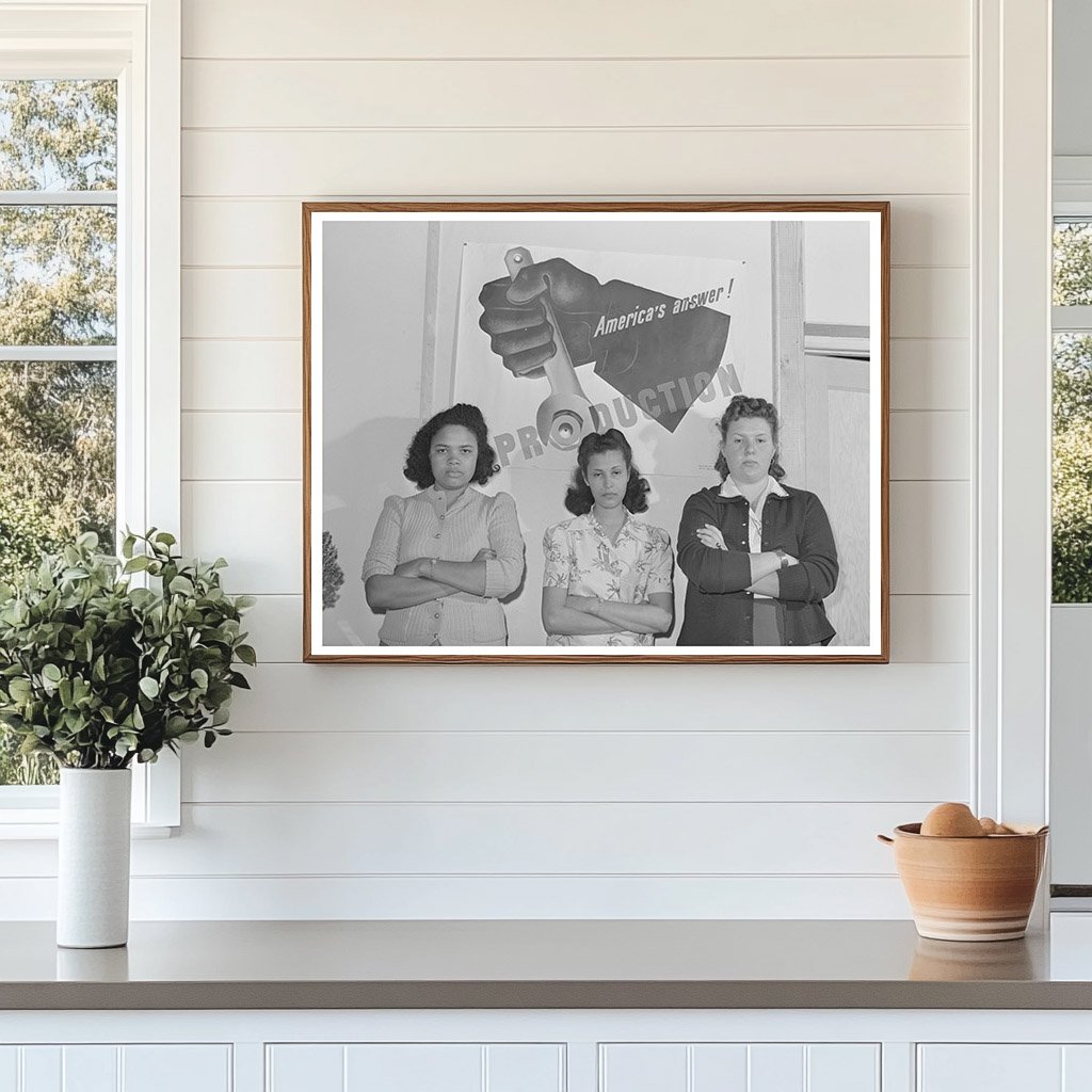 Women Workers at Pacific Parachute Company 1942