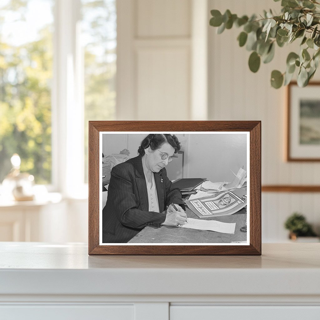 Mrs. Mary N. Silveira Managing Editor April 1942