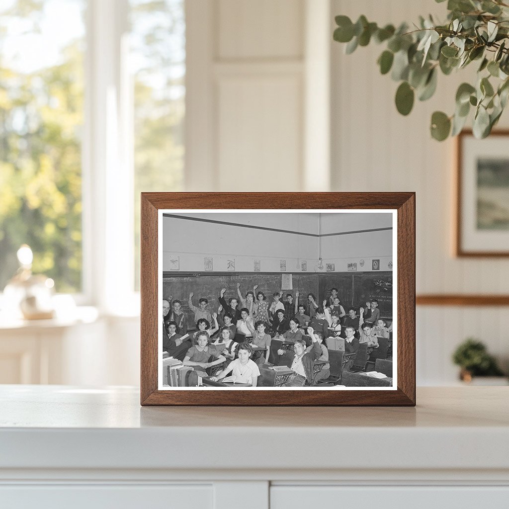 Portuguese Students in San Leandro Classroom April 1942