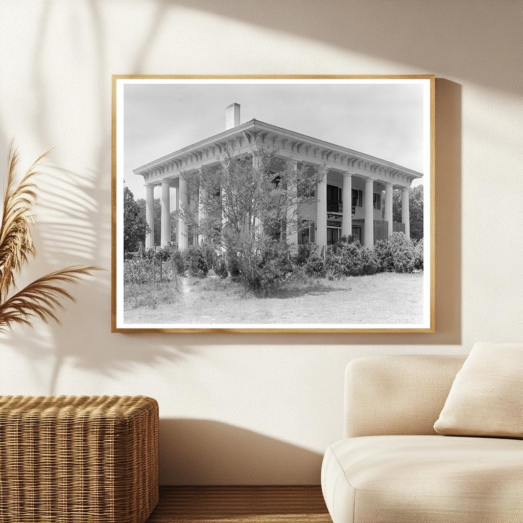 Historic Building in Lowndesboro, Alabama, 1830