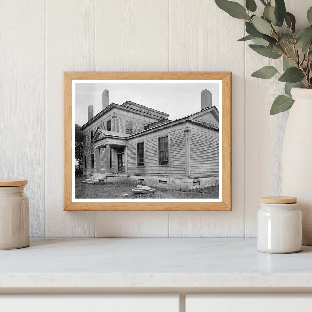 Historic 1848 Architecture in Cherokee, Alabama