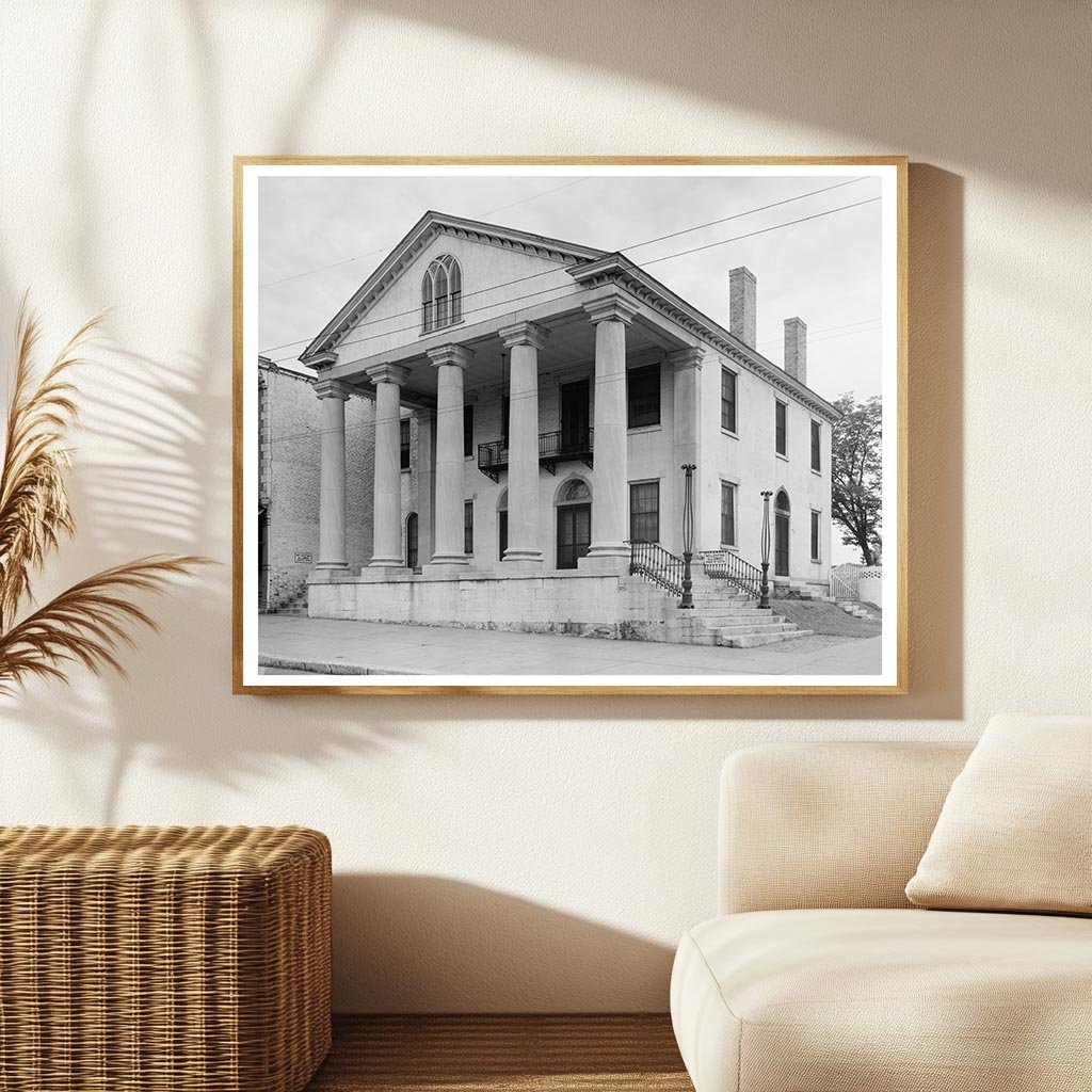 Historic Bank Building in Decatur, AL - 1830