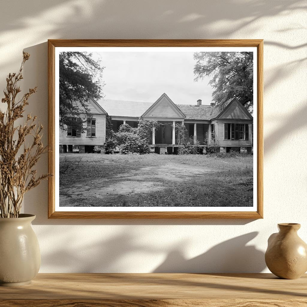 Historic Residence in Greensboro, AL - 20th Century Photo