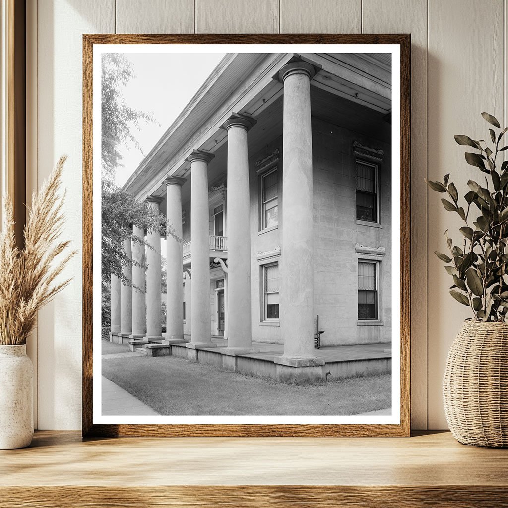 Historic 1840 Building in Tuscaloosa, Alabama Photo