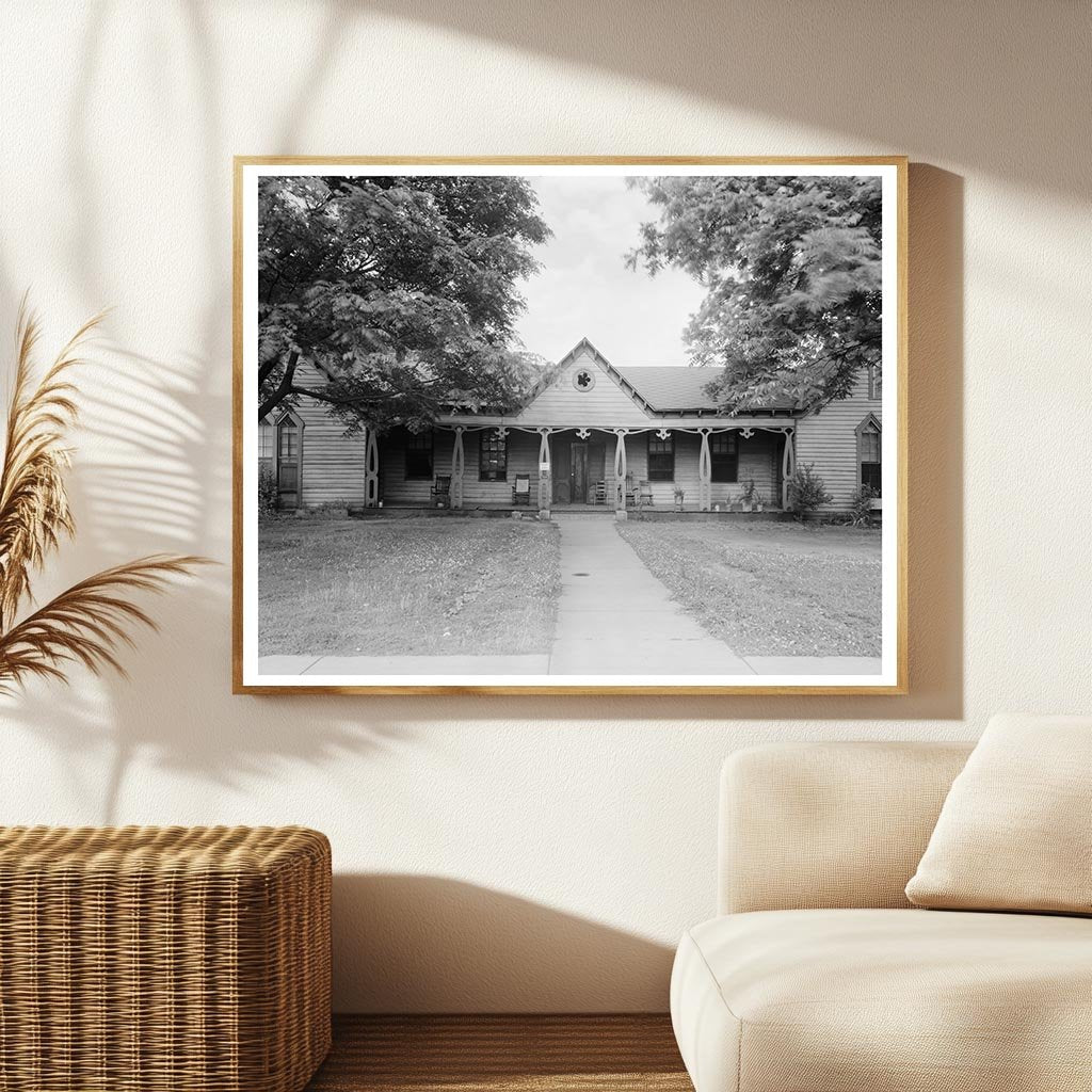 Historic House in Tuscaloosa, AL - 1844 Architecture