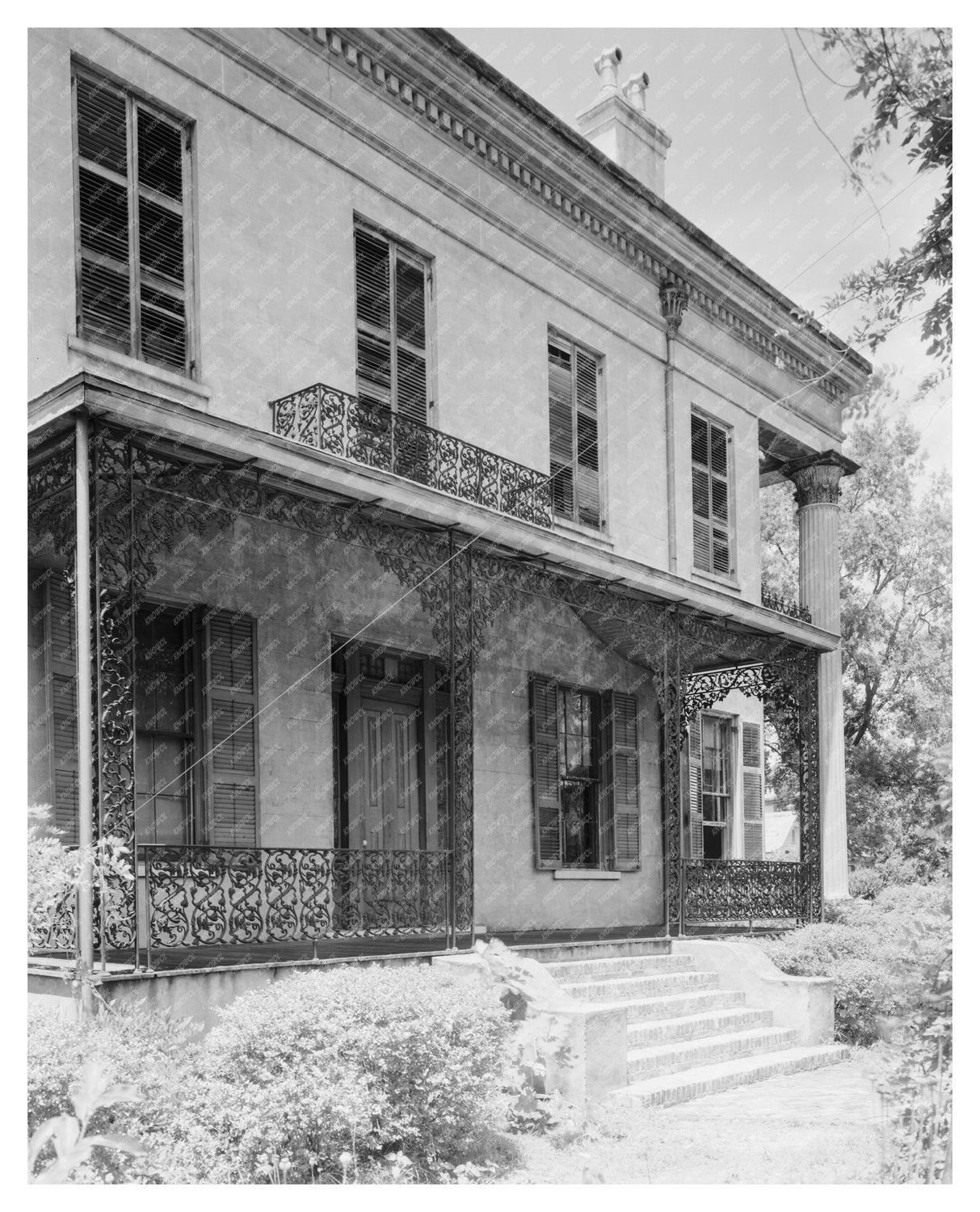 1842 Building in Selma, Alabama: Historic Architecture Photo