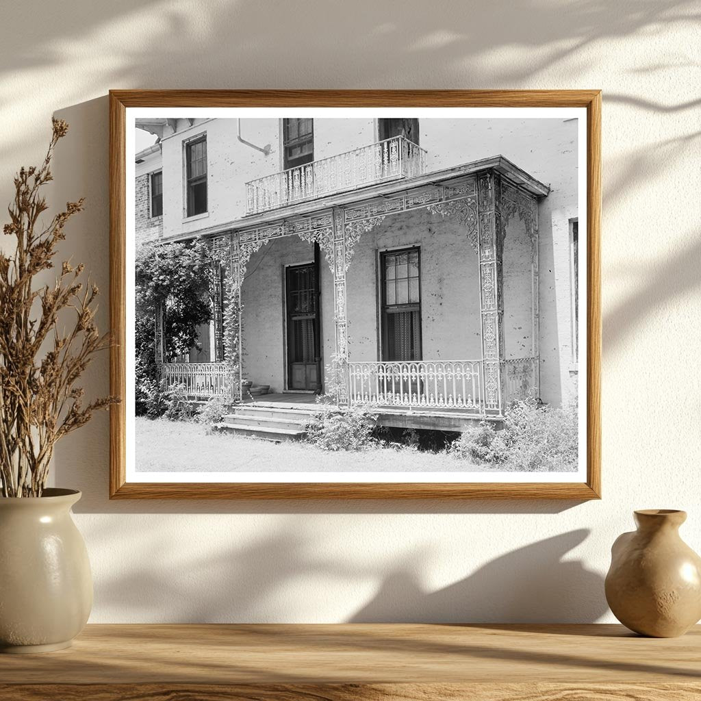 Historic Building in Selma, Alabama - 1842 Architecture